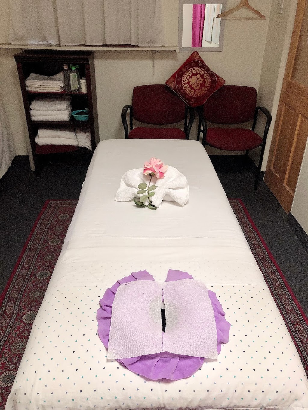 Yang Guang Massage | 5136 Leesburg Pike, Alexandria, VA 22302, USA | Phone: (703) 277-3381