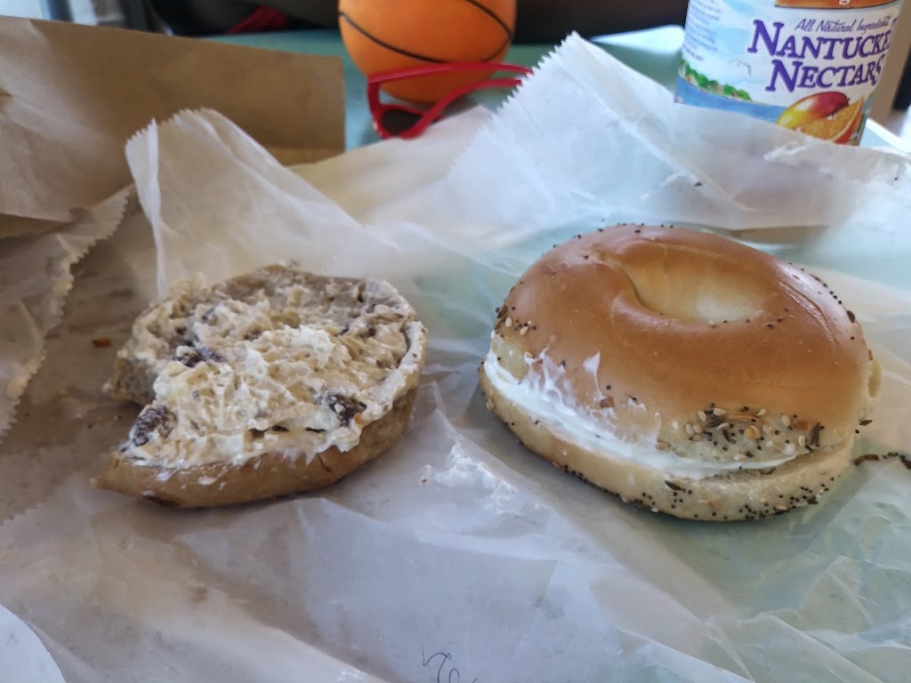 New York Bagel | 19731 W 12 Mile Rd, Southfield, MI 48076, USA | Phone: (248) 559-6591