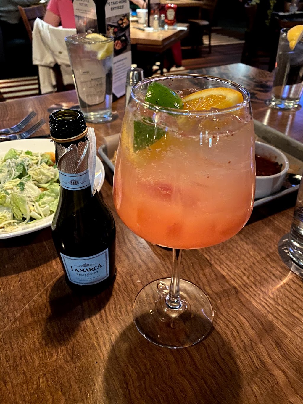 BJs Restaurant & Brewhouse | 17615 Castleton St, City of Industry, CA 91748, USA | Phone: (626) 363-9460