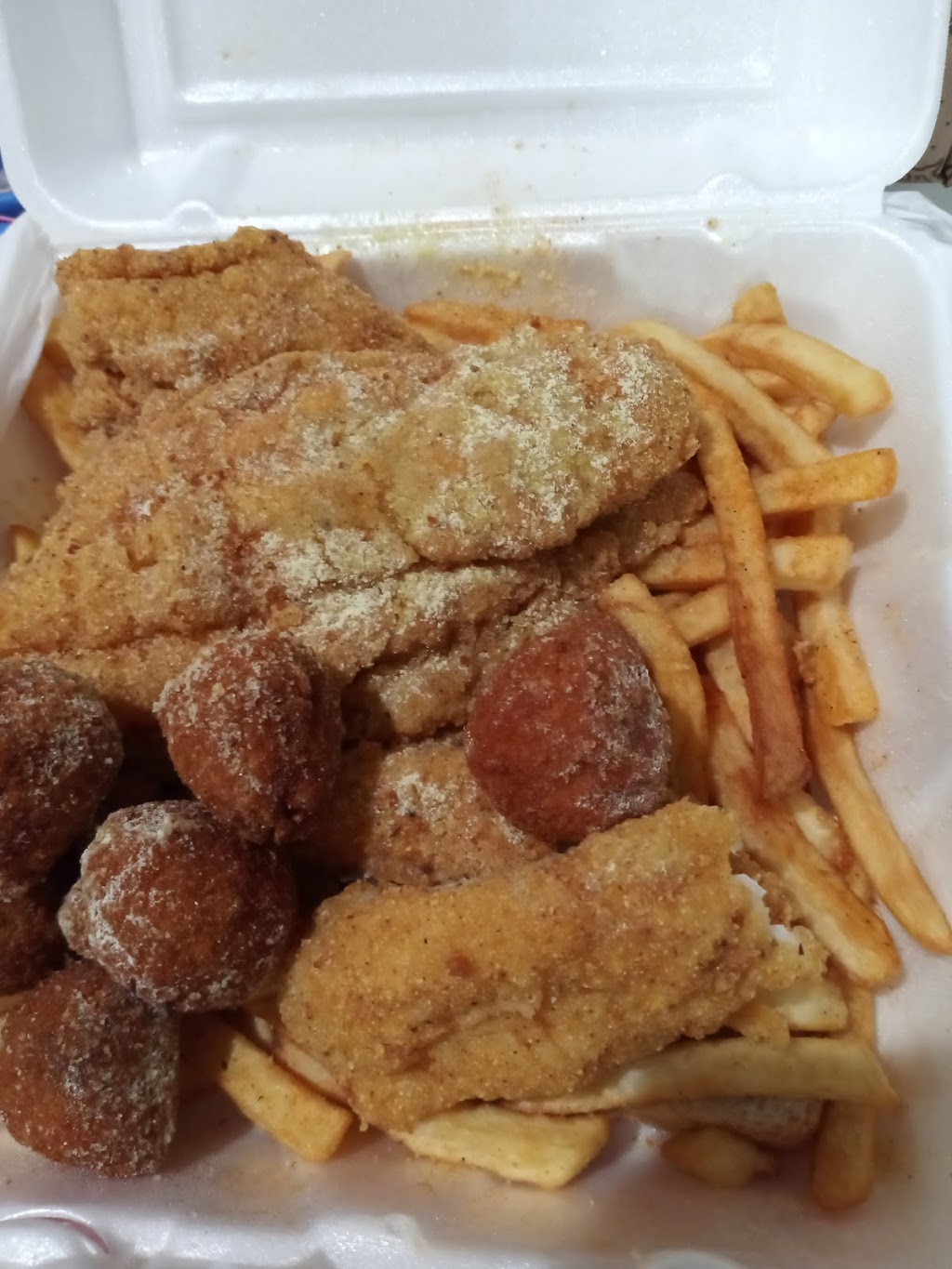 Sharks Fish & Chicken | 9759 Forest Ln, Dallas, TX 75243 | Phone: (214) 575-2227