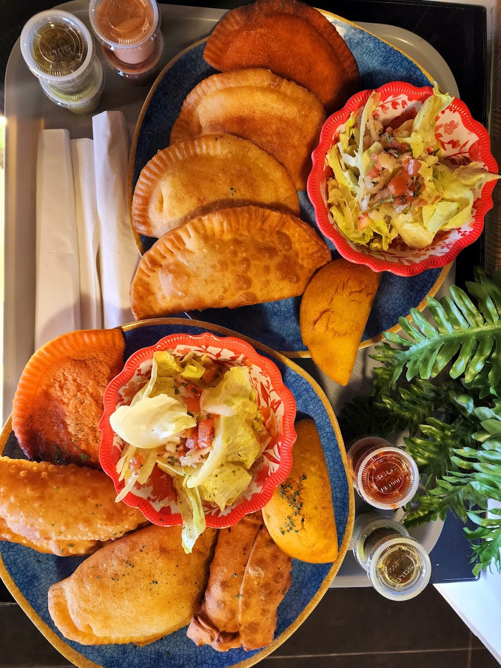 Viva Empanadas | Inside "Galleria 7 Market, 1214 Troy-Schenectady Rd, Latham, NY 12110, USA | Phone: (518) 213-7036