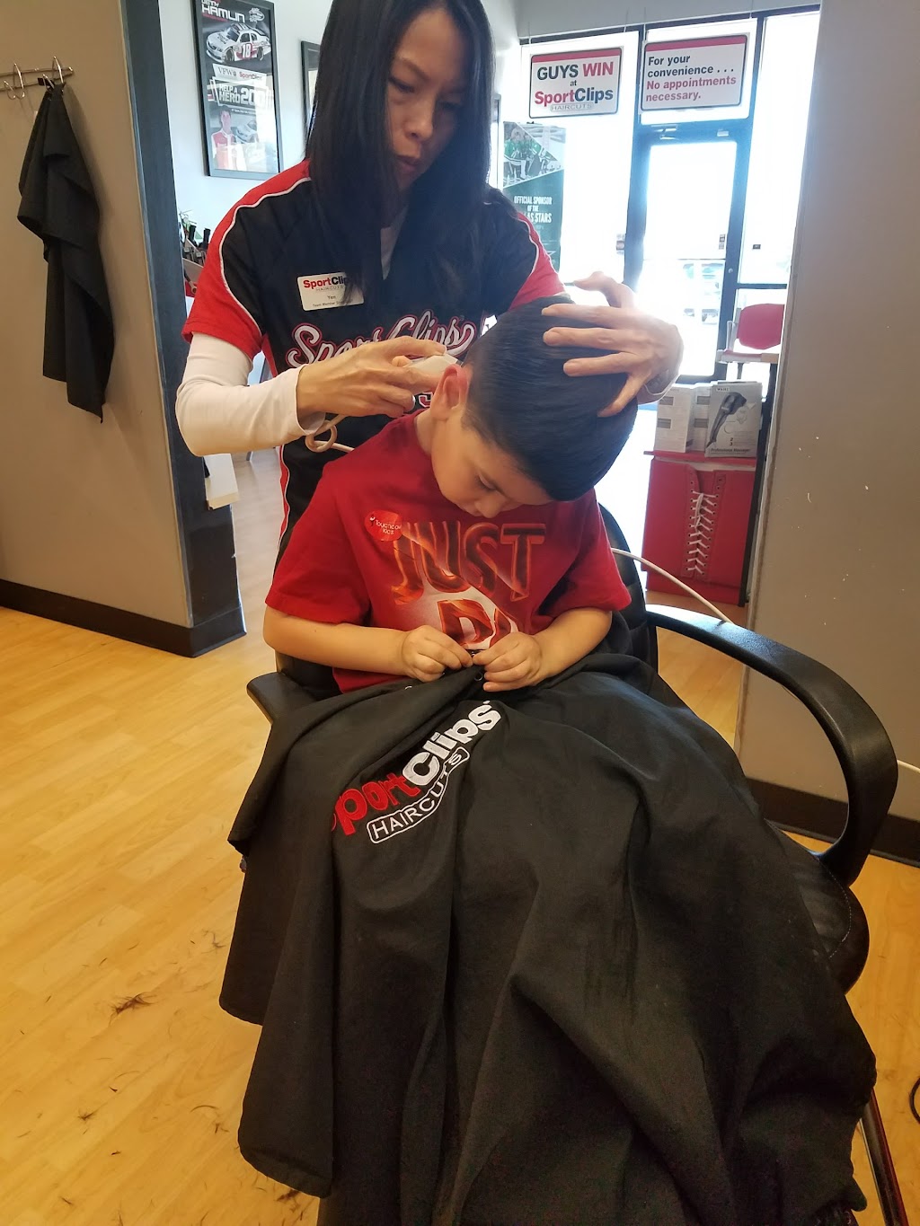 Sport Clips Haircuts of Allen | 1008 W McDermott Dr #200, Allen, TX 75013, USA | Phone: (972) 359-7599