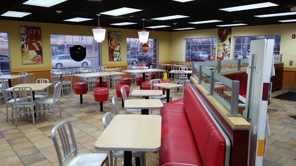 KFC | 1030 N Roselle Rd, Hoffman Estates, IL 60169, USA | Phone: (847) 885-7478