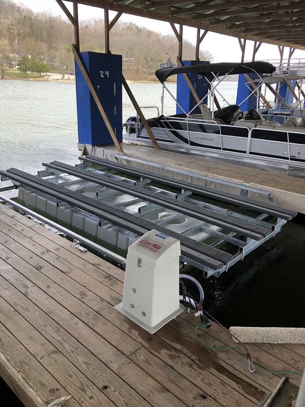 Middle TN Econo Lifts LLC | Murfreesboro, TN 37128, USA | Phone: (615) 278-8219