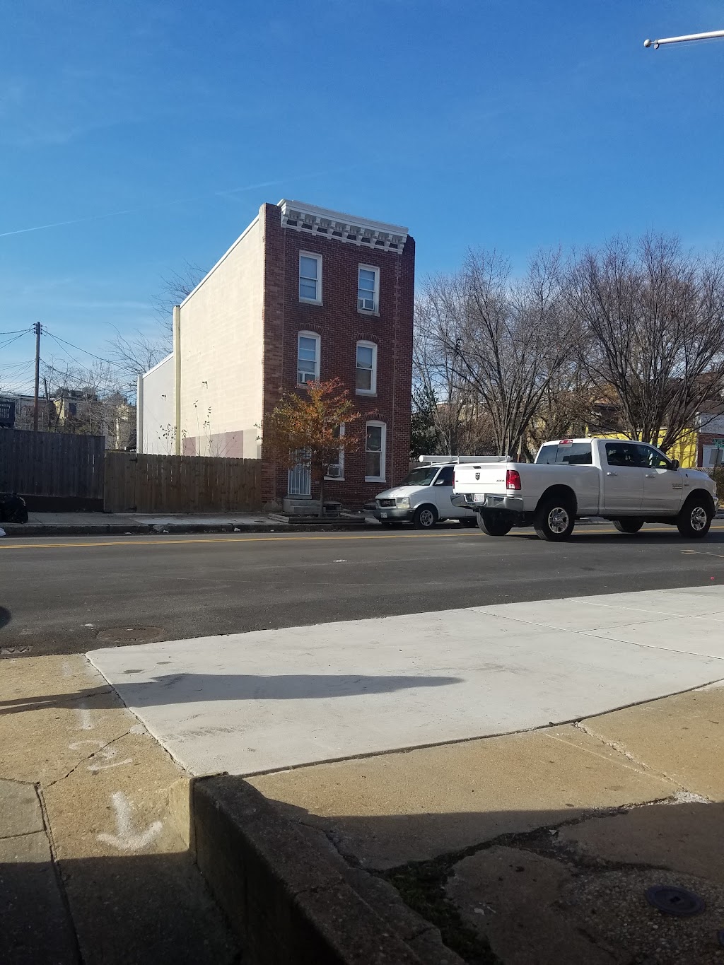 Primo Chicken | 1242 W Lombard St, Baltimore, MD 21223, USA | Phone: (410) 989-3988