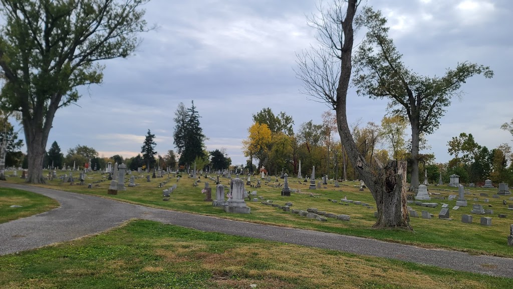 Greenlawn Cemetery | 895 E County Rd 36, Tiffin, OH 44883, USA | Phone: (419) 447-2010