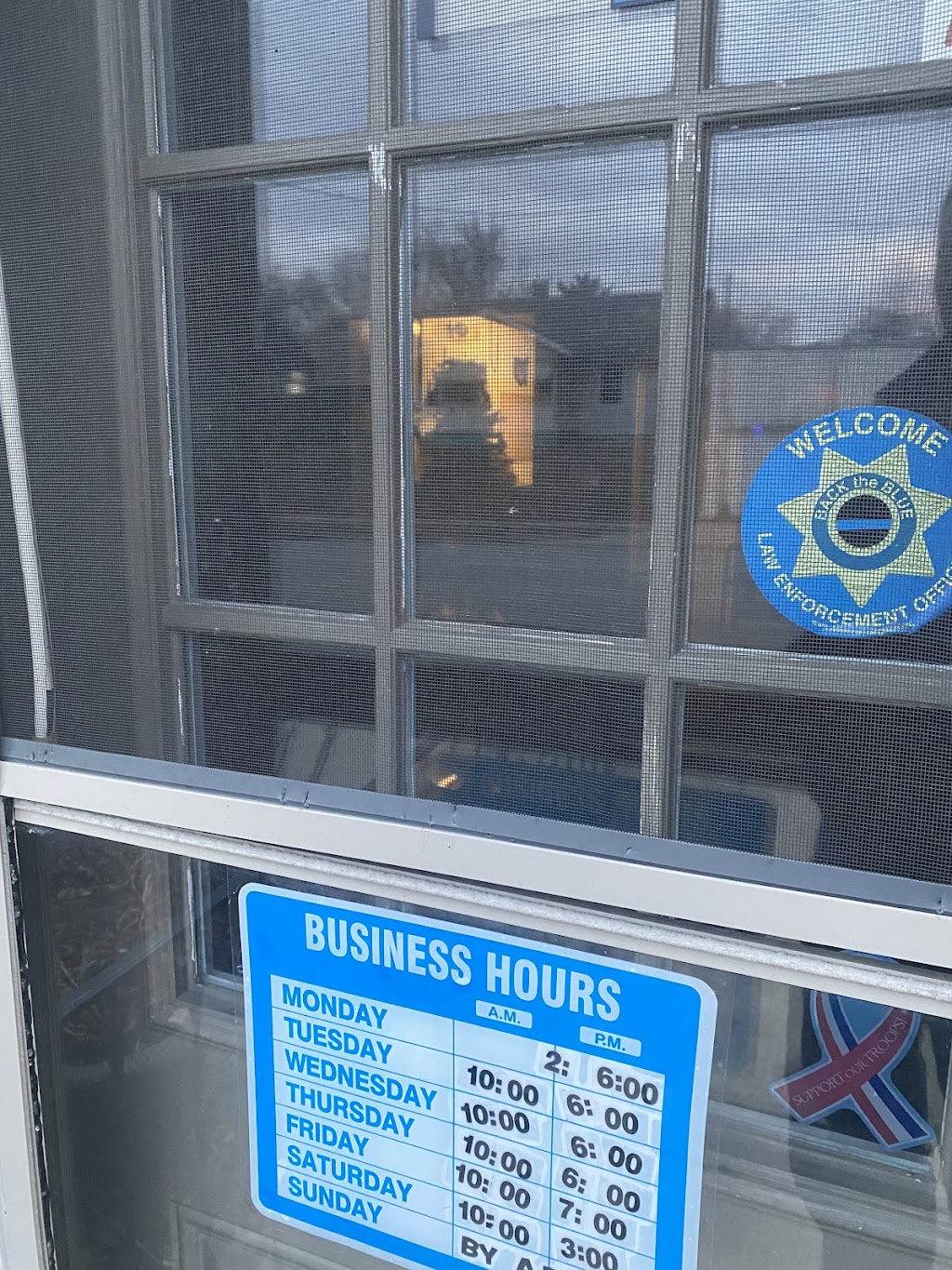 Charlottes Chair | 515 Colescott St, Shelbyville, IN 46176, USA | Phone: (463) 290-9717