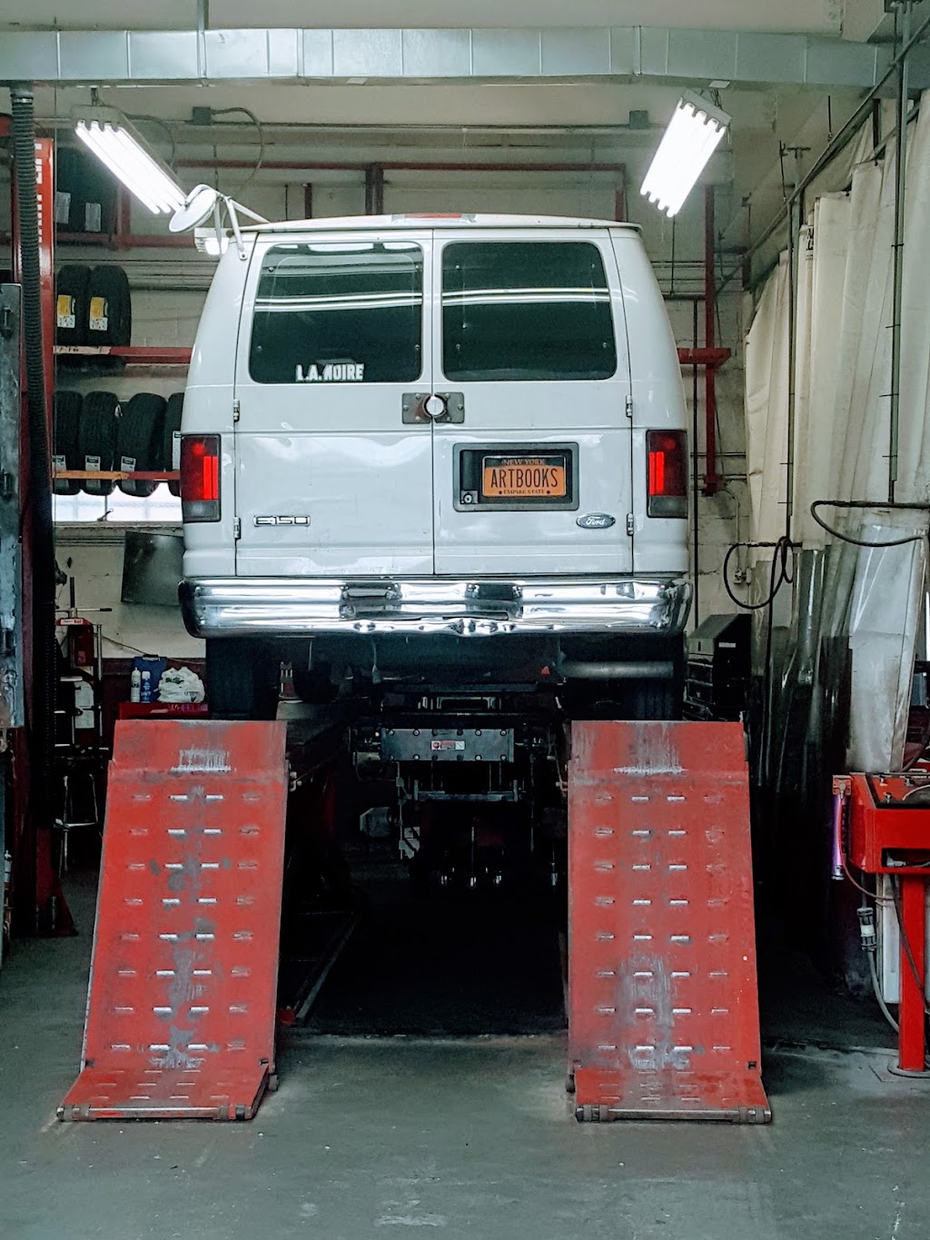 Express Wheel Alignment Tire Sales & Service. | 8909 Ditmas Ave, Brooklyn, NY 11236 | Phone: (917) 825-2042