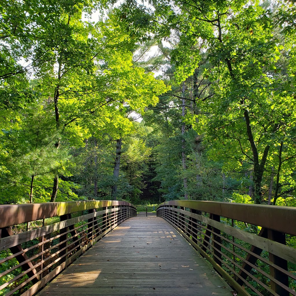 Mirror Lake State Park | E10320 Fern Dell Rd, Baraboo, WI 53913, USA | Phone: (608) 254-2333