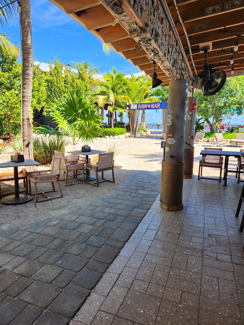 Tiki Bar | 84001 Overseas Hwy, Islamorada, FL 33036, USA | Phone: (305) 664-2321