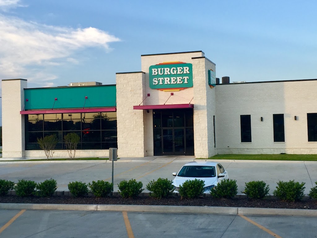 Burger Street | 1510 US-377, Roanoke, TX 76262, USA | Phone: (817) 541-7244