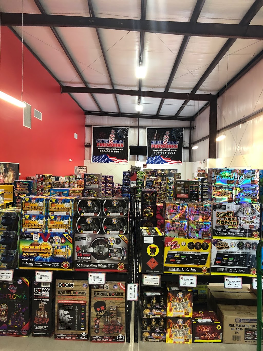 Super Show Fireworks | 5859 Service Rd, Birmingham, AL 35235 | Phone: (205) 661-3991