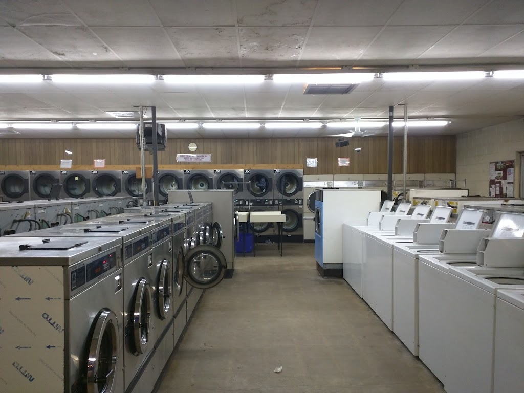Maxey Wash | 8405 NE 10th St, Midwest City, OK 73110, USA | Phone: (405) 225-7401