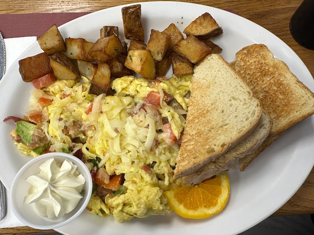 Buppas Breakfast | 1 Proprietors Dr, Marshfield, MA 02050, USA | Phone: (781) 837-1004