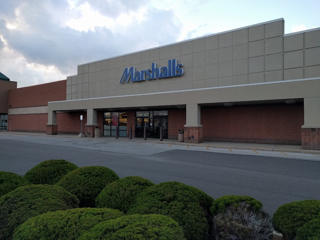 Marshalls | 1195 N Court St, Medina, OH 44256, USA | Phone: (330) 725-1080