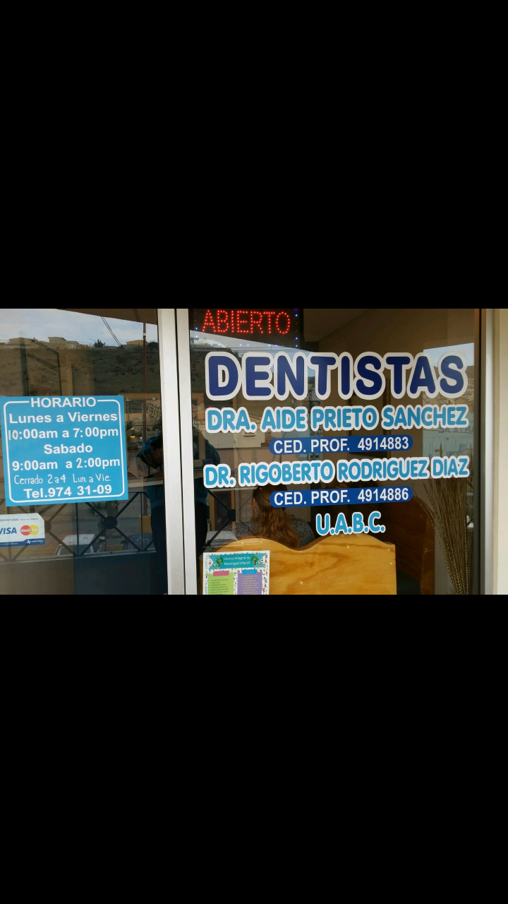 Dental Santa Fe | Boulevard Santa Fe, P.º Alicante y, Santa Fe 3ra. Seccion, 22664 Portico de San Antonio, B.C., Mexico | Phone: 664 974 3109