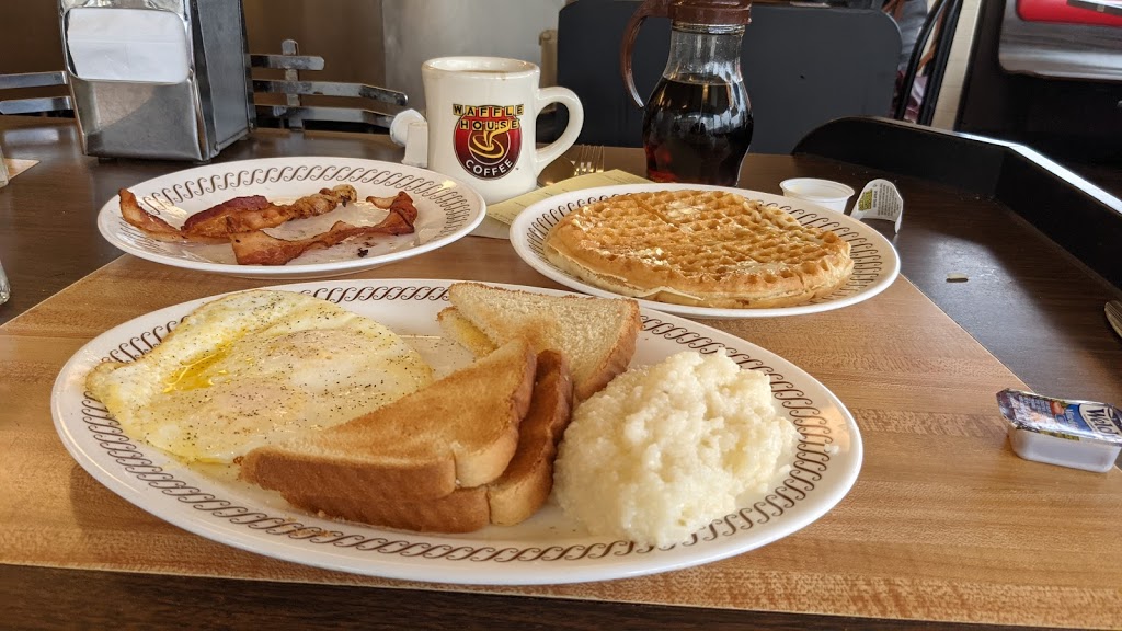 Waffle House | 1006 Airport Blvd, Morrisville, NC 27560, USA | Phone: (919) 460-0388