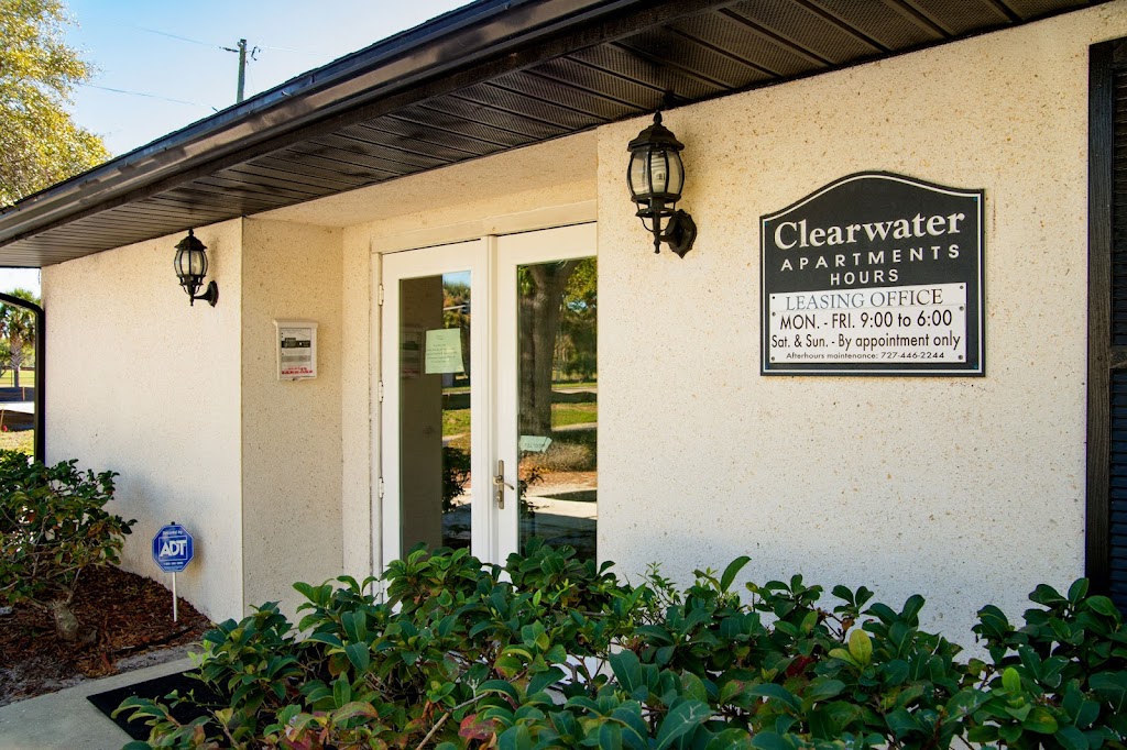 Clearwater Apartments | 1000 N Keene Rd, Clearwater, FL 33755, USA | Phone: (727) 446-2244