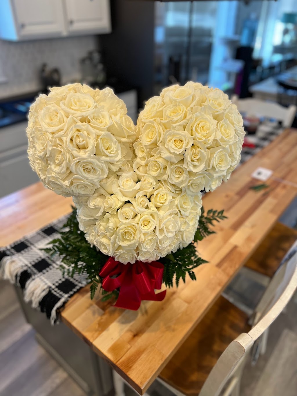 Valley Florist | 33 Ayer St, Methuen, MA 01844, USA | Phone: (978) 975-0777