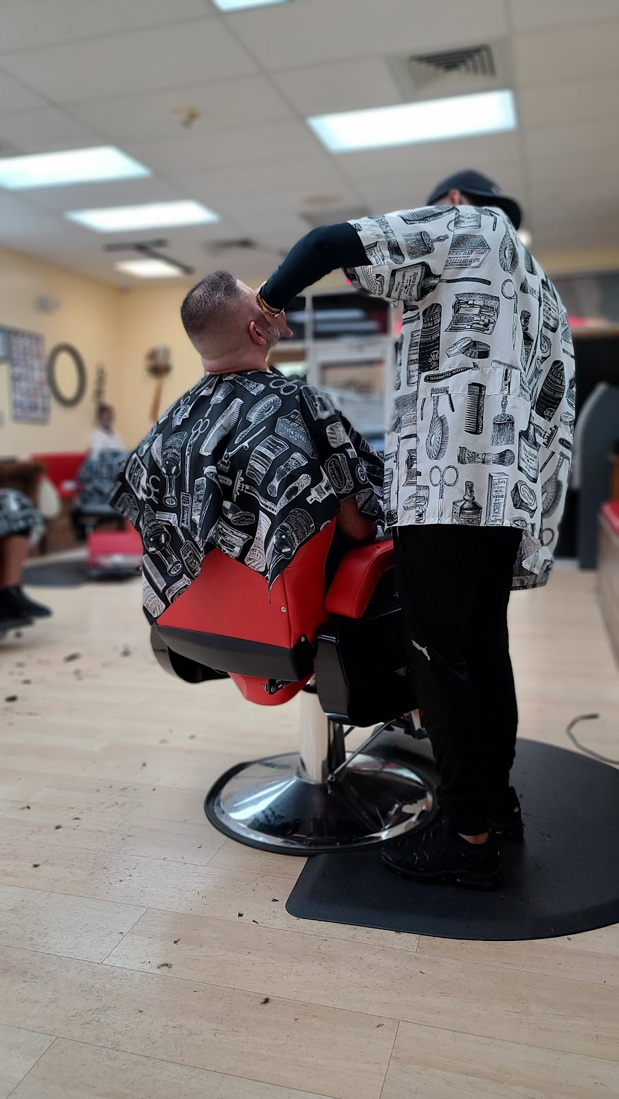 Cesar Bike Barber Shop | 15405 SW 137th Ave, Miami, FL 33177, USA | Phone: (786) 492-1234