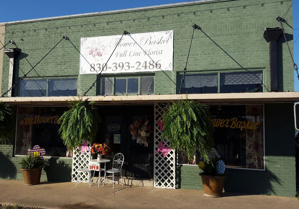 The Flower Basket | 1301 3rd St, Floresville, TX 78114 | Phone: (830) 393-2486