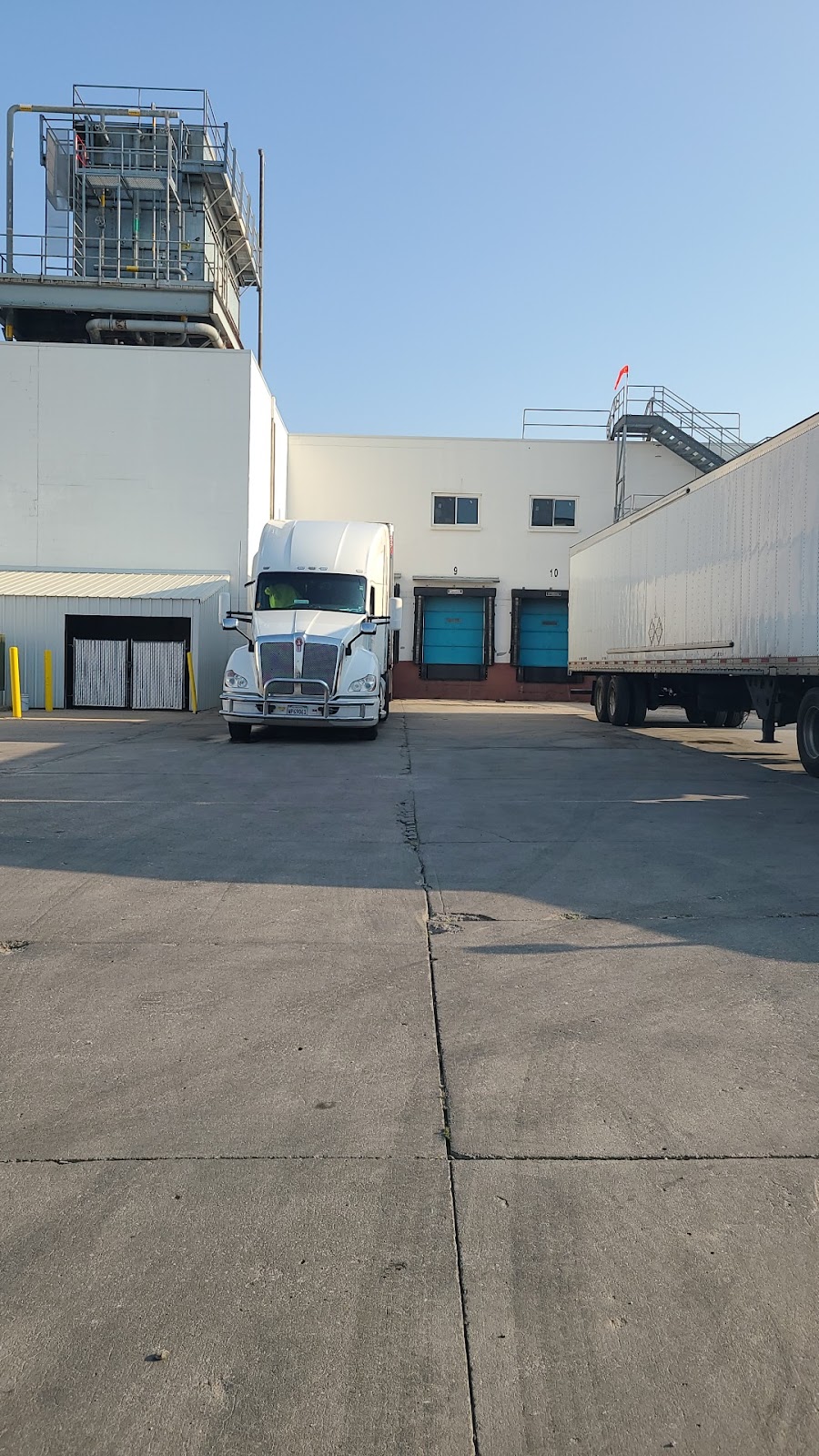 Lineage Logistics | 3600 NW 12th St, Lincoln, NE 68521 | Phone: (402) 474-2491