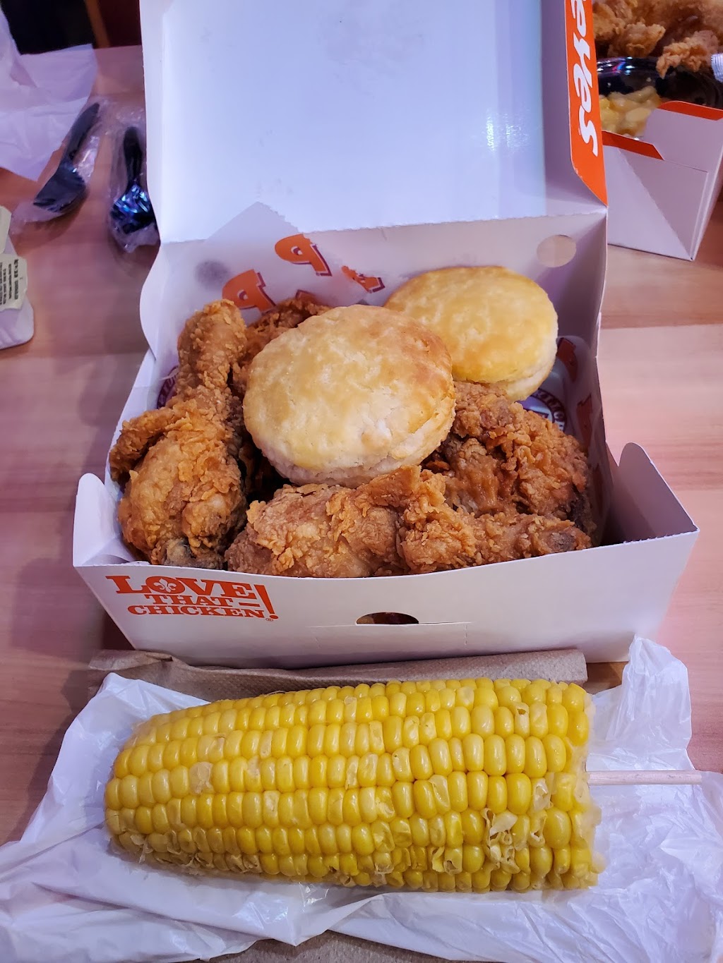 Popeyes Louisiana Kitchen | 311 N Capitol Ave, San Jose, CA 95133, USA | Phone: (408) 259-1615