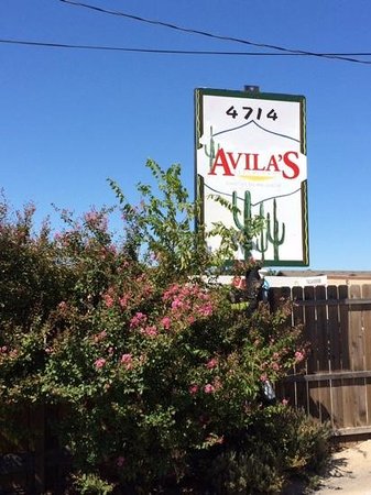 Avilas Mexican Restaurant | 4714 Maple Ave, Dallas, TX 75219, USA | Phone: (214) 520-2700