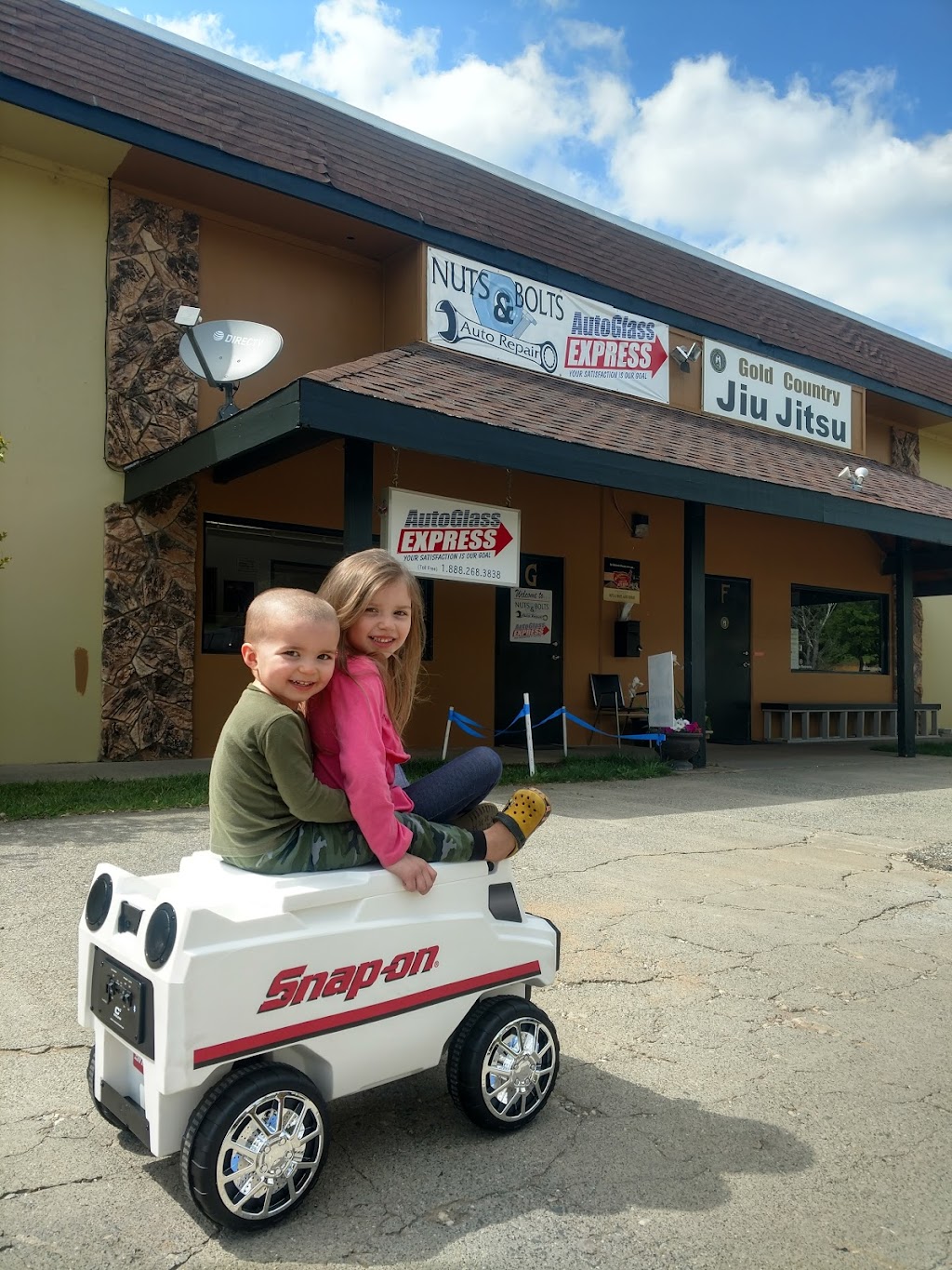 Nuts & Bolts Auto Repair | 10101 Streeter Rd D, Auburn, CA 95602 | Phone: (530) 268-2699