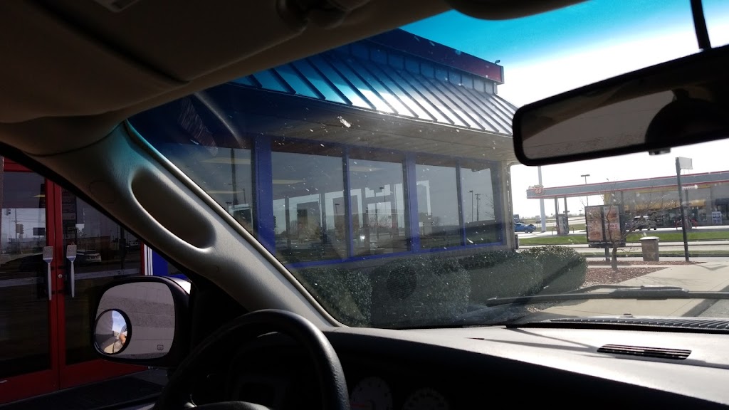 Burger King | 2 Corvette Dr, Litchfield, IL 62056, USA | Phone: (217) 321-4509