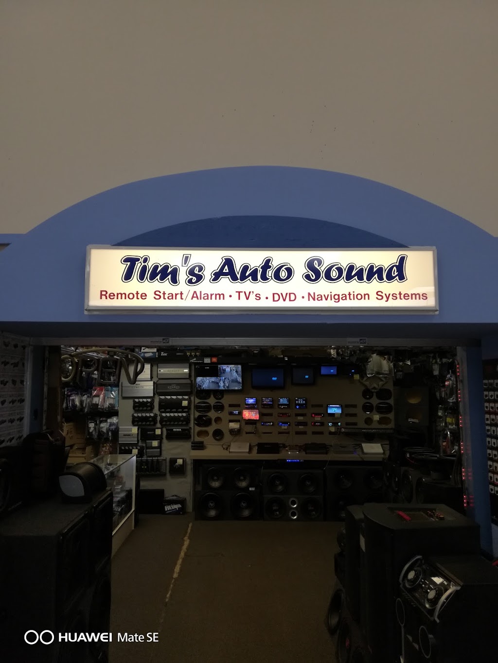 Tims Auto Sounds | 2027 Belvidere Rd, Waukegan, IL 60085, USA | Phone: (847) 599-1823