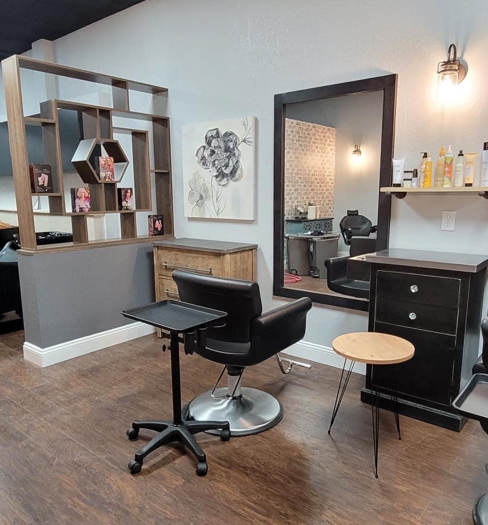 The Loft Hair Studio Ellenton | 6320 US-301, Ellenton, FL 34222, USA | Phone: (941) 479-4009