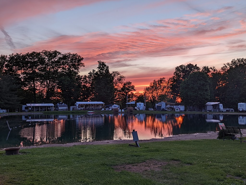 Leafy Oaks Campground Inc | 6955 OH-101, Clyde, OH 43410 | Phone: (419) 639-2887