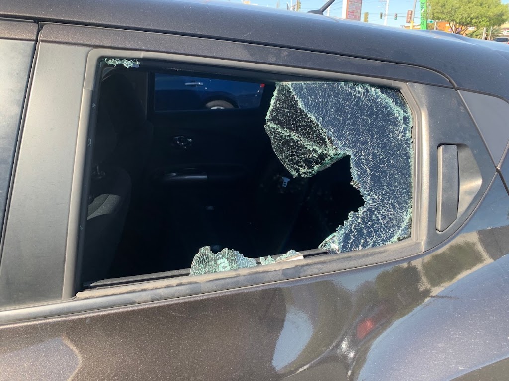 Auto Glass & Auto Power Window Repairs Las Vegas , NV | 4245 E Sahara Ave suite 1 1, Las Vegas, NV 89104, USA | Phone: (702) 207-2018