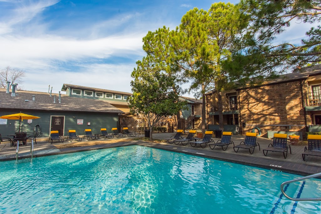 Woodhill Apartments | 1408 Teasley Ln, Denton, TX 76205, USA | Phone: (940) 565-8006