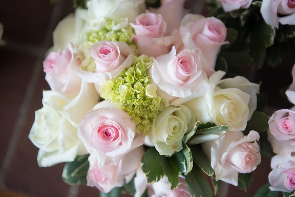 Methuen Flowers | 90 N Lowell St, Methuen, MA 01844, USA | Phone: (978) 984-7363