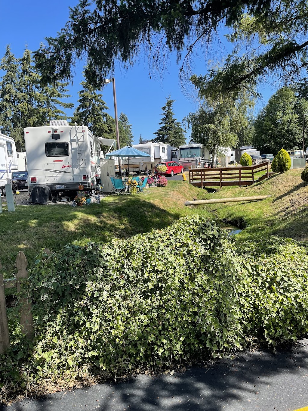 Twin Cedars RV Park | 17826 Hwy 99, Lynnwood, WA 98037, USA | Phone: (425) 742-5540