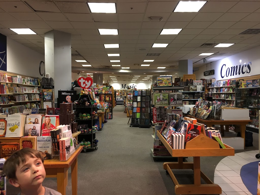 Curmudgeon Book Store | 7900 Ritchie Hwy C-119, Glen Burnie, MD 21061, USA | Phone: (443) 410-0472