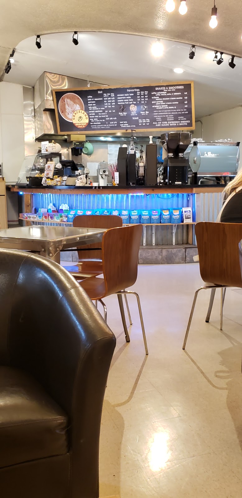 Graceland Grocery | 8600 US-290, Austin, TX 78736, USA | Phone: (512) 301-8552