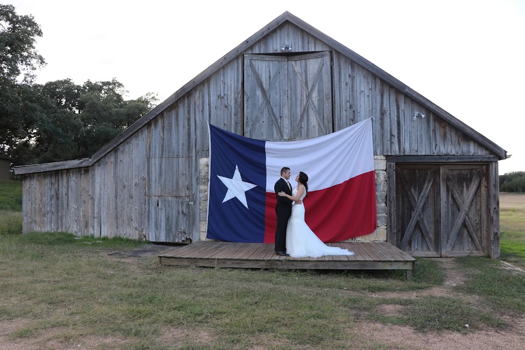 Bergheim Ranch Wedding/Event Venue & Lodging | 408 Fuller Dr, Bergheim, TX 78004, USA | Phone: (210) 393-6434