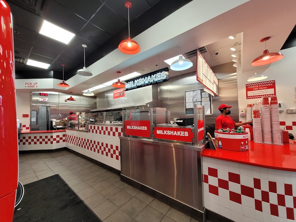 Five Guys | 2933 Vauxhall Rd, Vauxhall, NJ 07088, USA | Phone: (908) 688-8877