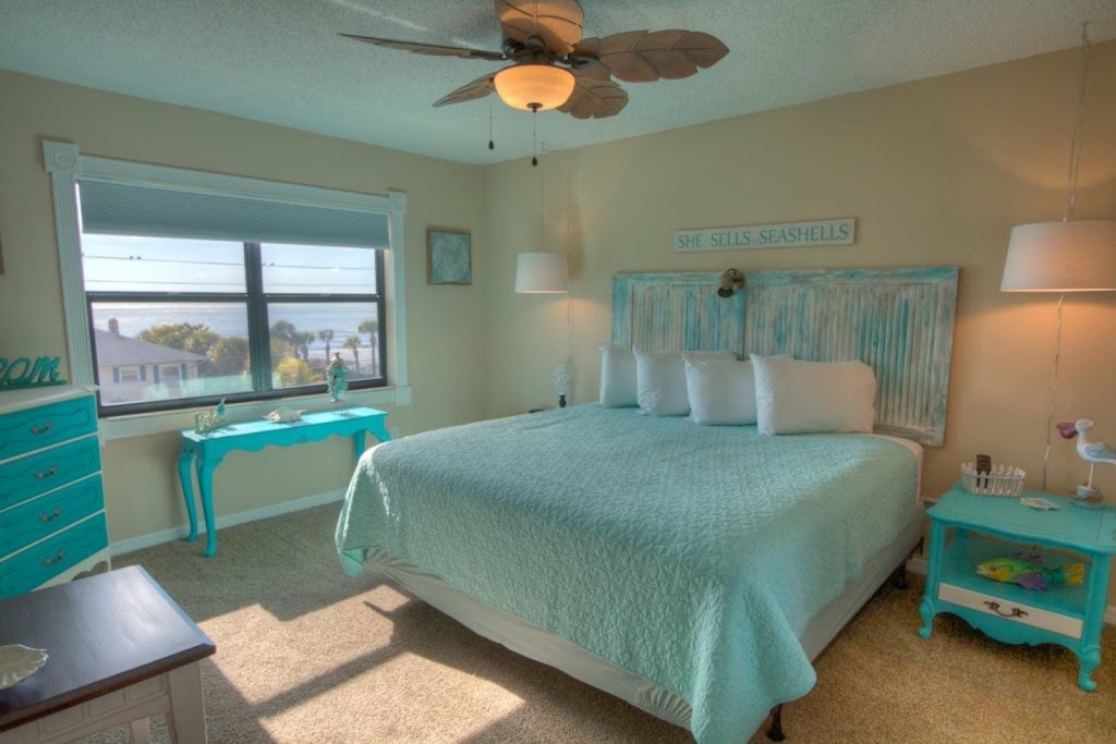 Madeira Beach Condo | 14001 Gulf Blvd, Madeira Beach, FL 33708, USA | Phone: (888) 944-8747