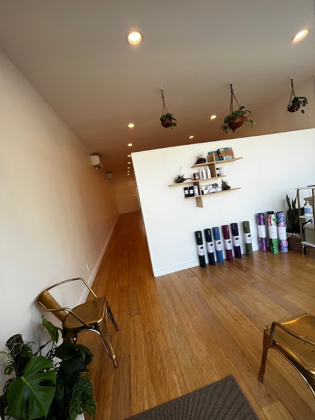 Sunstone Yoga | 7929 Emerson Ave, Westchester, CA 90045 | Phone: (213) 787-4484