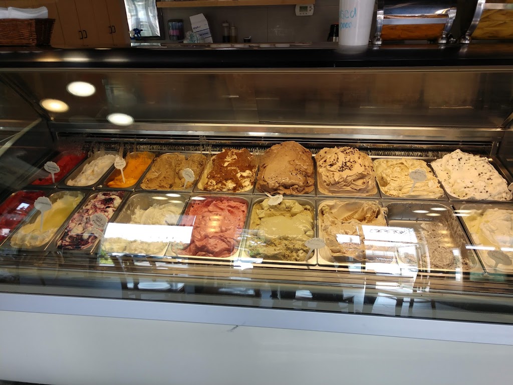 Leonetti Pastry Shop | 82-16 Glen Cove Rd, Greenvale, NY 11548, USA | Phone: (516) 625-8242