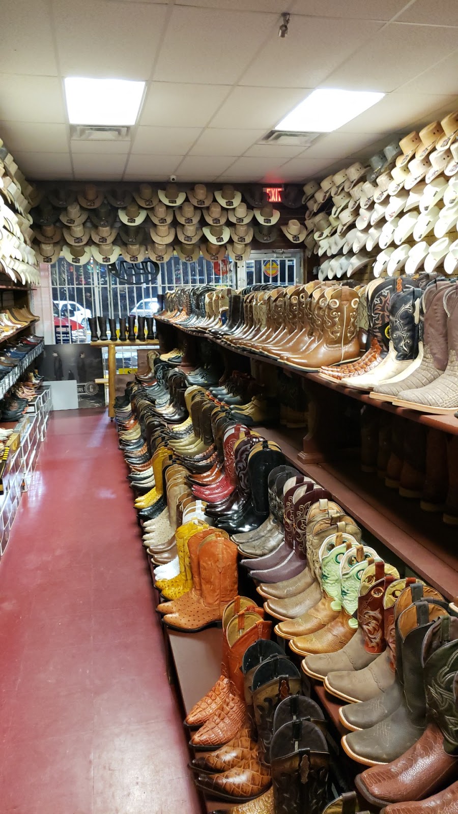 Leos Western Wear | 1704 S First St, Garland, TX 75040, USA | Phone: (214) 853-1636