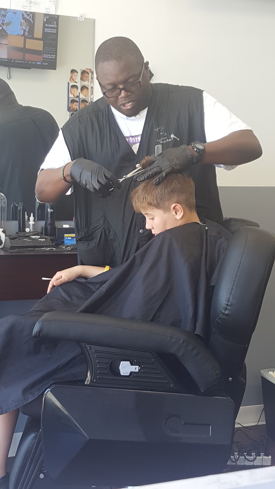 5 Star Cuts | 2125 Starmount Pkwy #120, Chesapeake, VA 23321, USA | Phone: (757) 606-3146