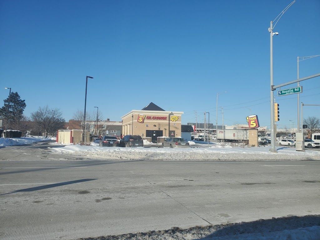 Take 5 Oil Change | 2 W Golf Rd, Schaumburg, IL 60195, USA | Phone: (630) 283-1526