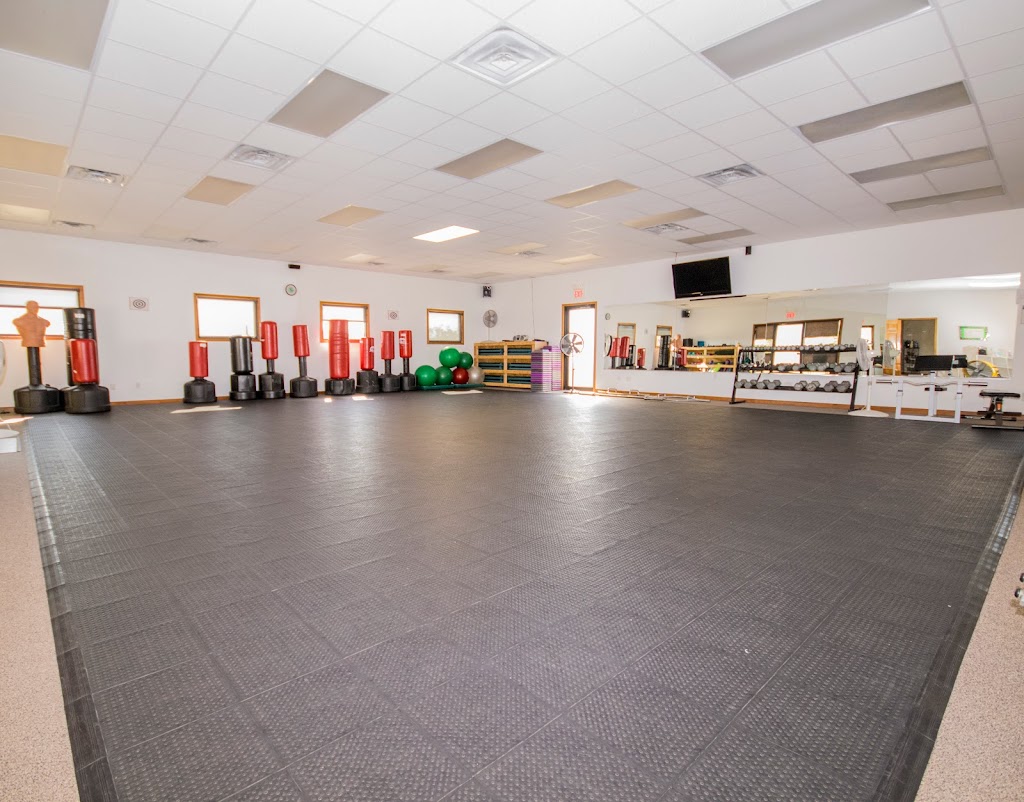 Action Fitness | 10890 MO-21 Bus, Hillsboro, MO 63050, USA | Phone: (636) 789-4888