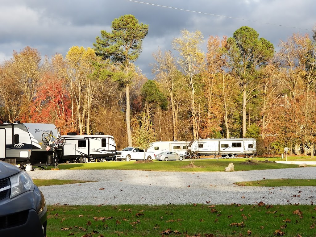 Bannister RV Park | 2885 Old U.S. Hwy 70, Clayton, NC 27520, USA | Phone: (919) 710-9521