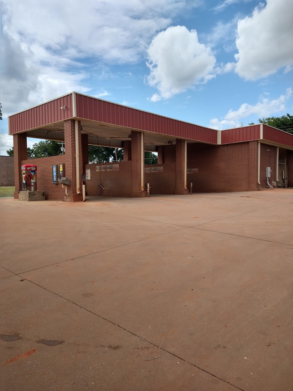 Shiney Bays Car Wash | 1024 W Noble Ave, Guthrie, OK 73044, USA | Phone: (405) 282-1608